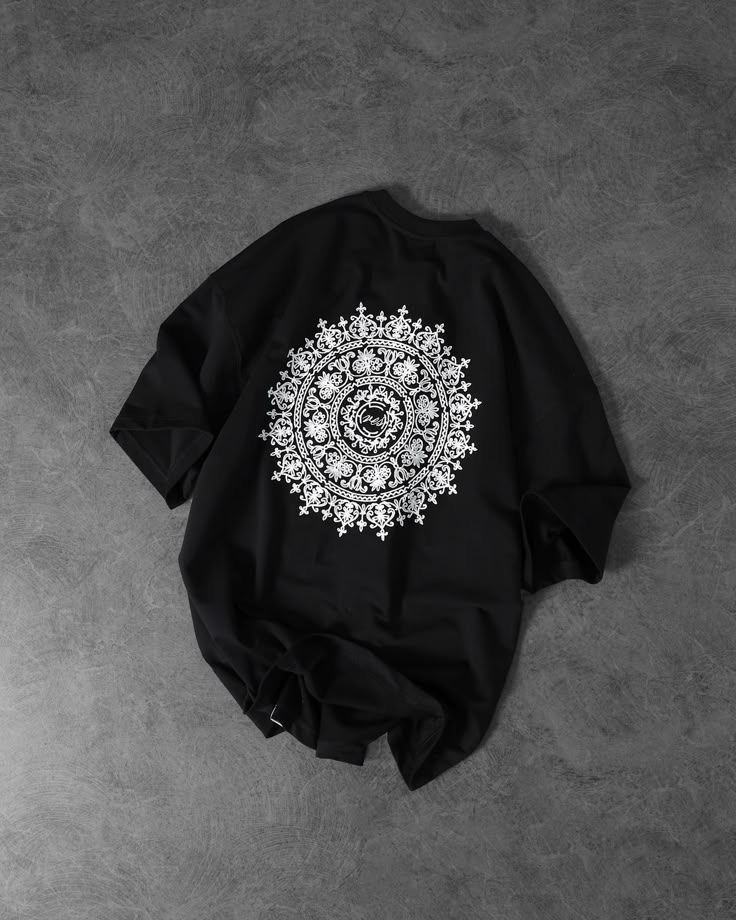 PREMIUM TSHIRT