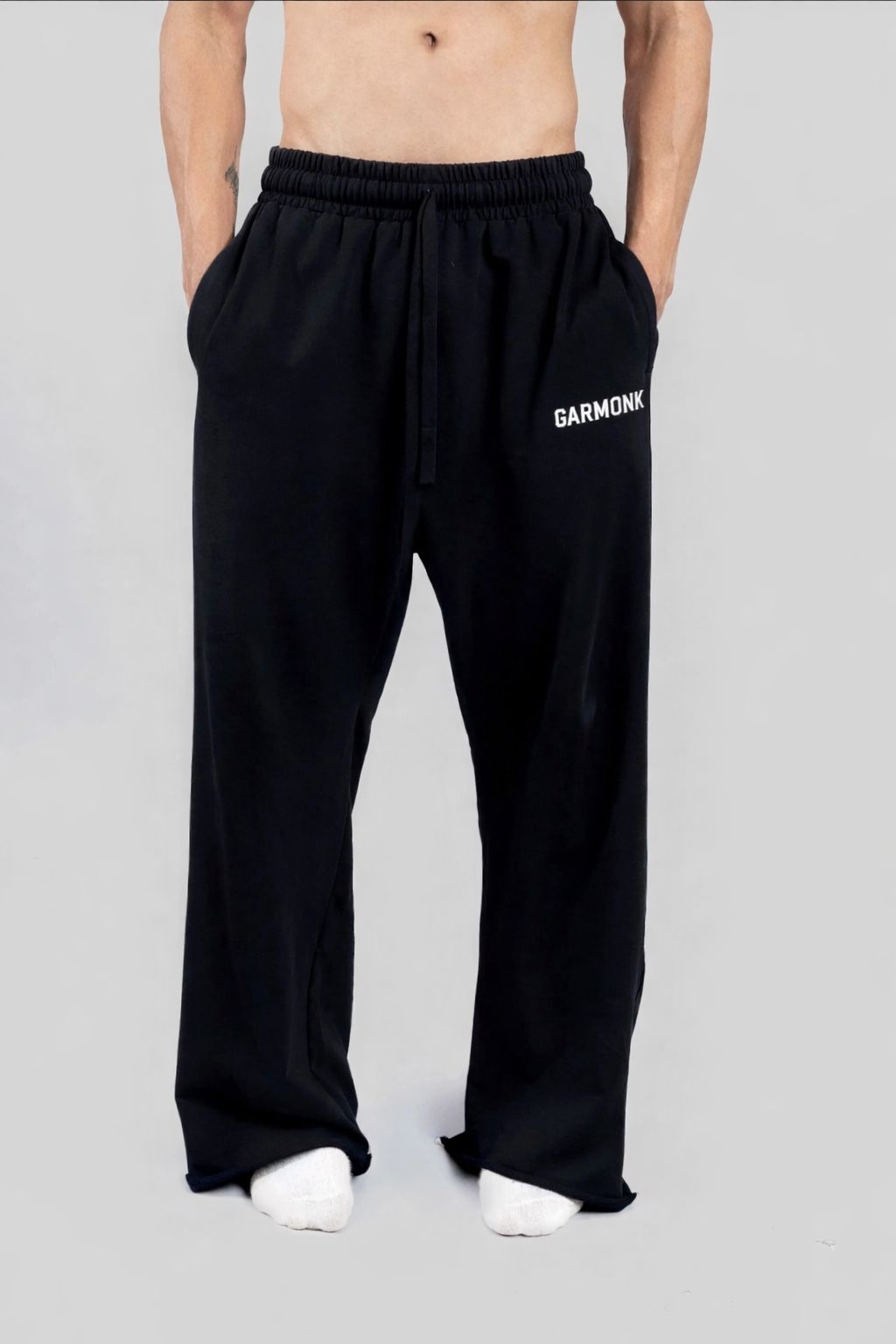 JOGGERS