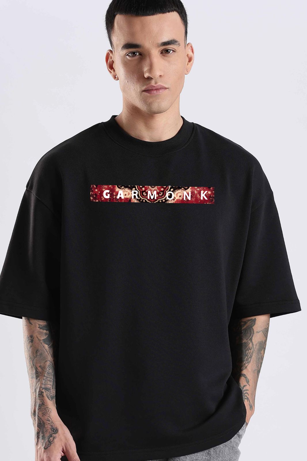 Carpedian Black Oversized Tshirt